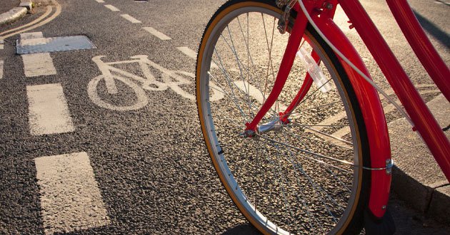cyclist-riding-in-cycle-lane.jpg